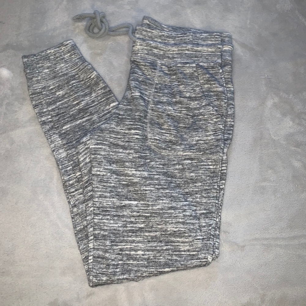 ❄️5/$20 Mossimo joggers like new